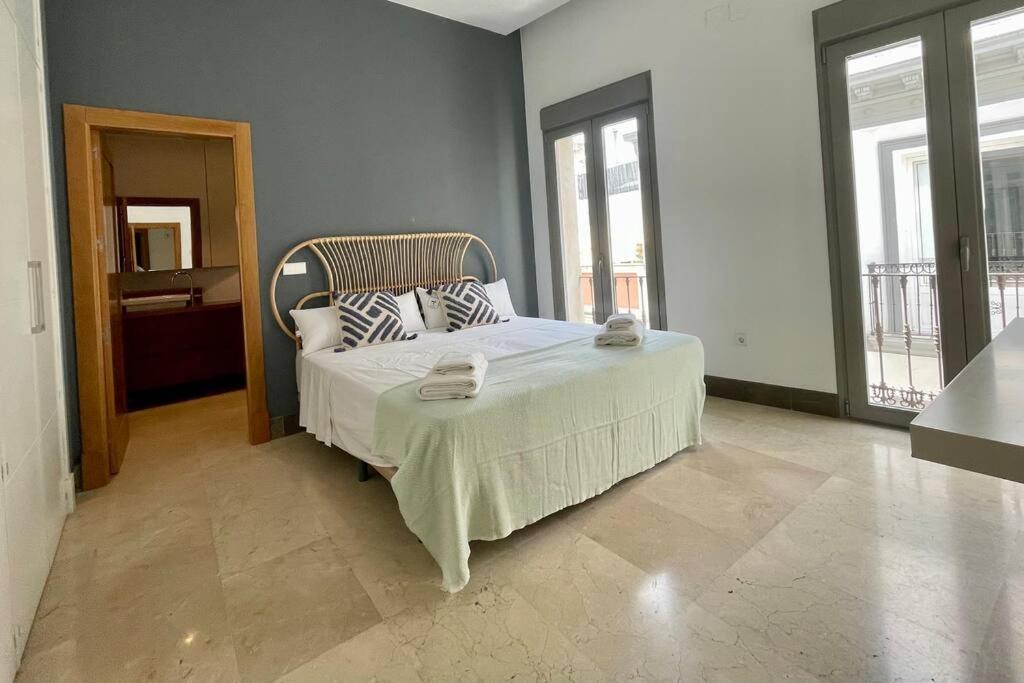 Fdez Amazing House By Cathedral And Giralda With Private Pool Сasa de vacaciones