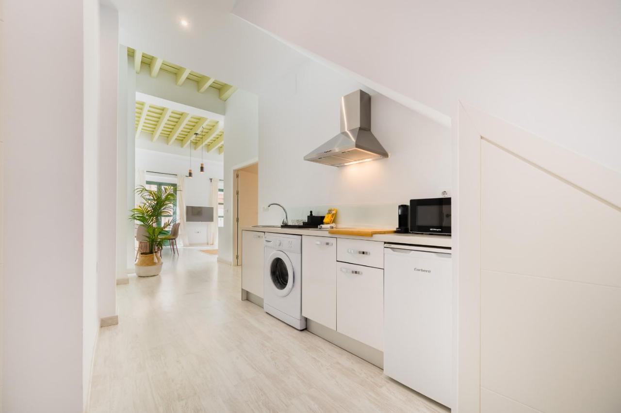 Duplex With Terrace- 2bd 2bth- Arenal * Sevilla