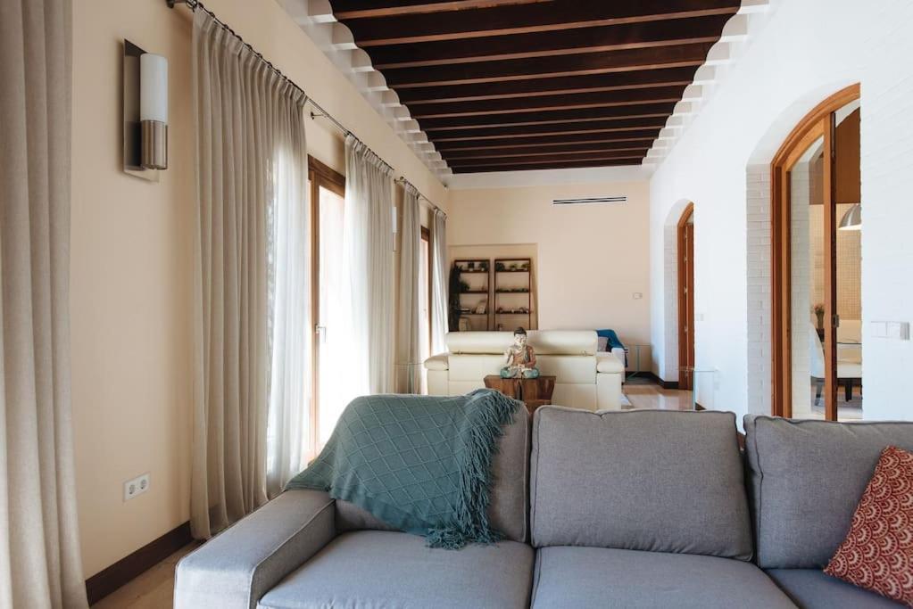Rabadan Brand New Amazing House With Terrace Parking Sevilla