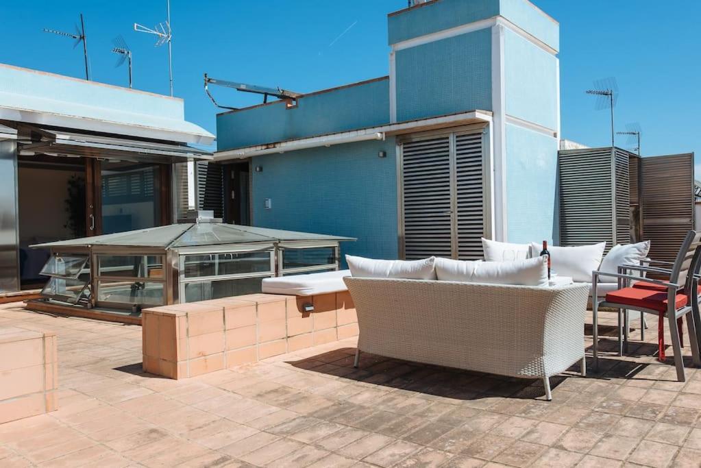 Сasa de vacaciones Rabadan Brand New Amazing House With Terrace Parking *