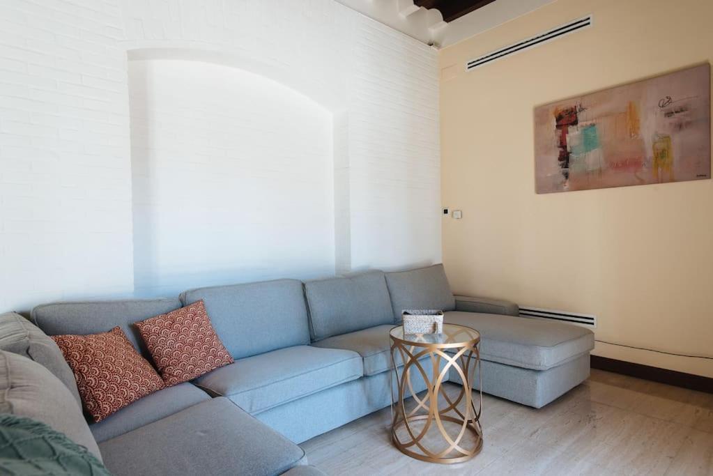 Rabadan Brand New Amazing House With Terrace Parking Сasa de vacaciones *