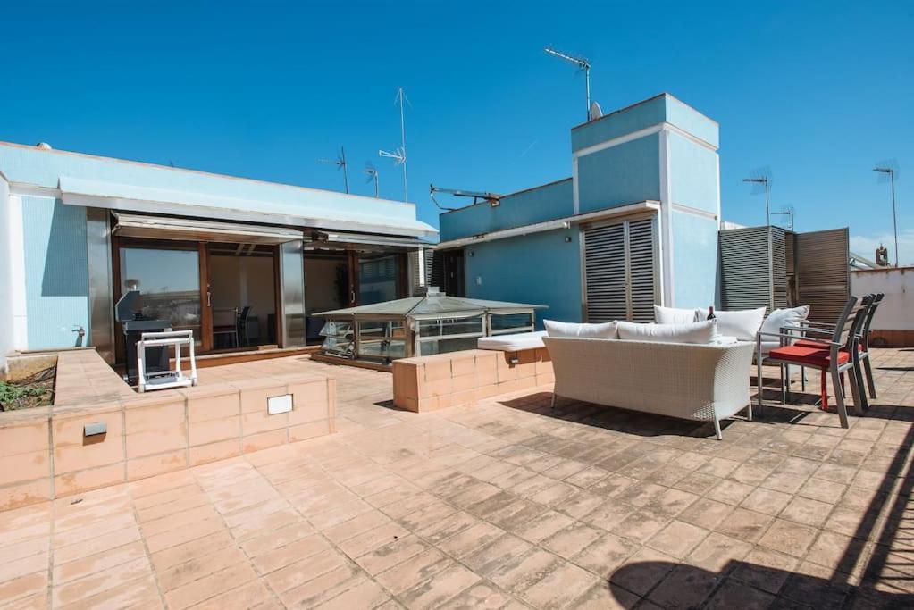 Сasa de vacaciones Rabadan Brand New Amazing House With Terrace Parking *