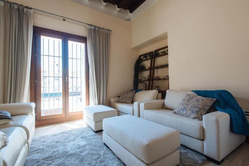 Сasa de vacaciones Rabadan Brand New Amazing House With Terrace Parking Sevilla