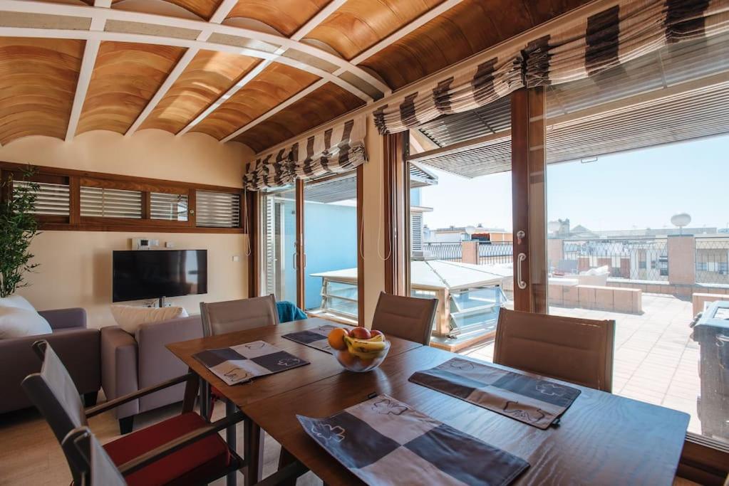 Rabadan Brand New Amazing House With Terrace Parking * Sevilla