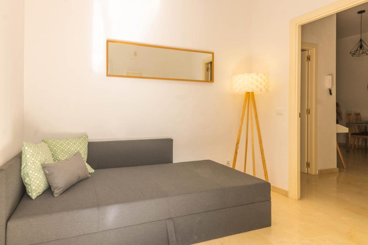 Anais Centro Seville