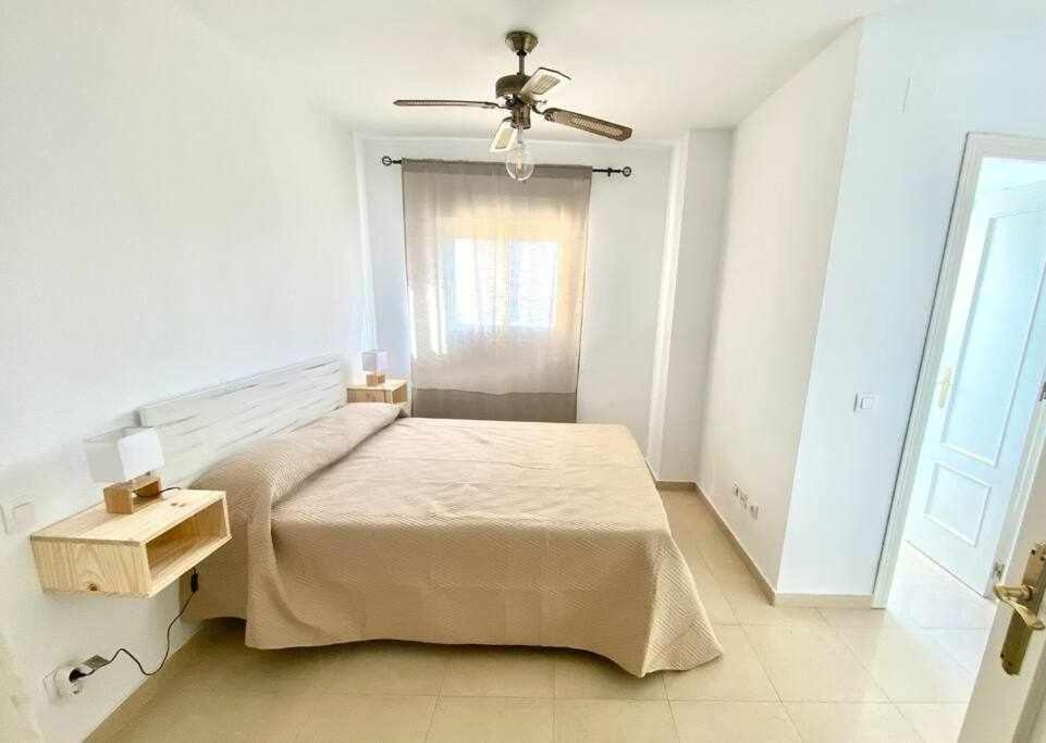 Apartamento Enorme Apartamento En Macarena Parking Paseo Rio Sevilla