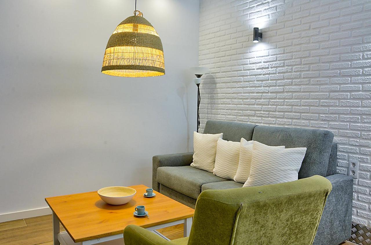 Apartsuite B&r Triana Arellano