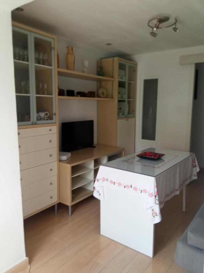 Habitación Individual En Apartamento Compartido Con La Anfitriona *