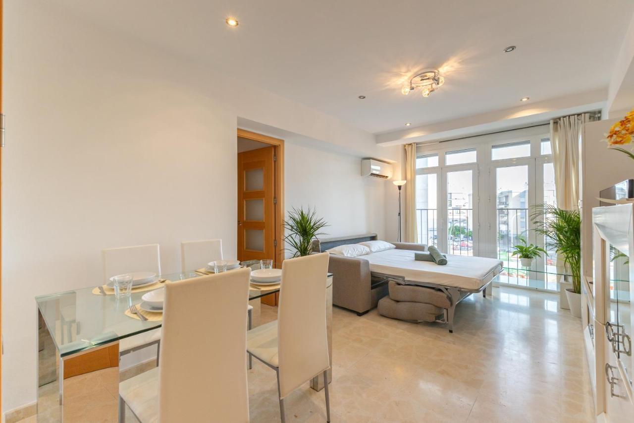 Apartamento Charming 3 Bedroom At Triana Center By Oui Sevilla