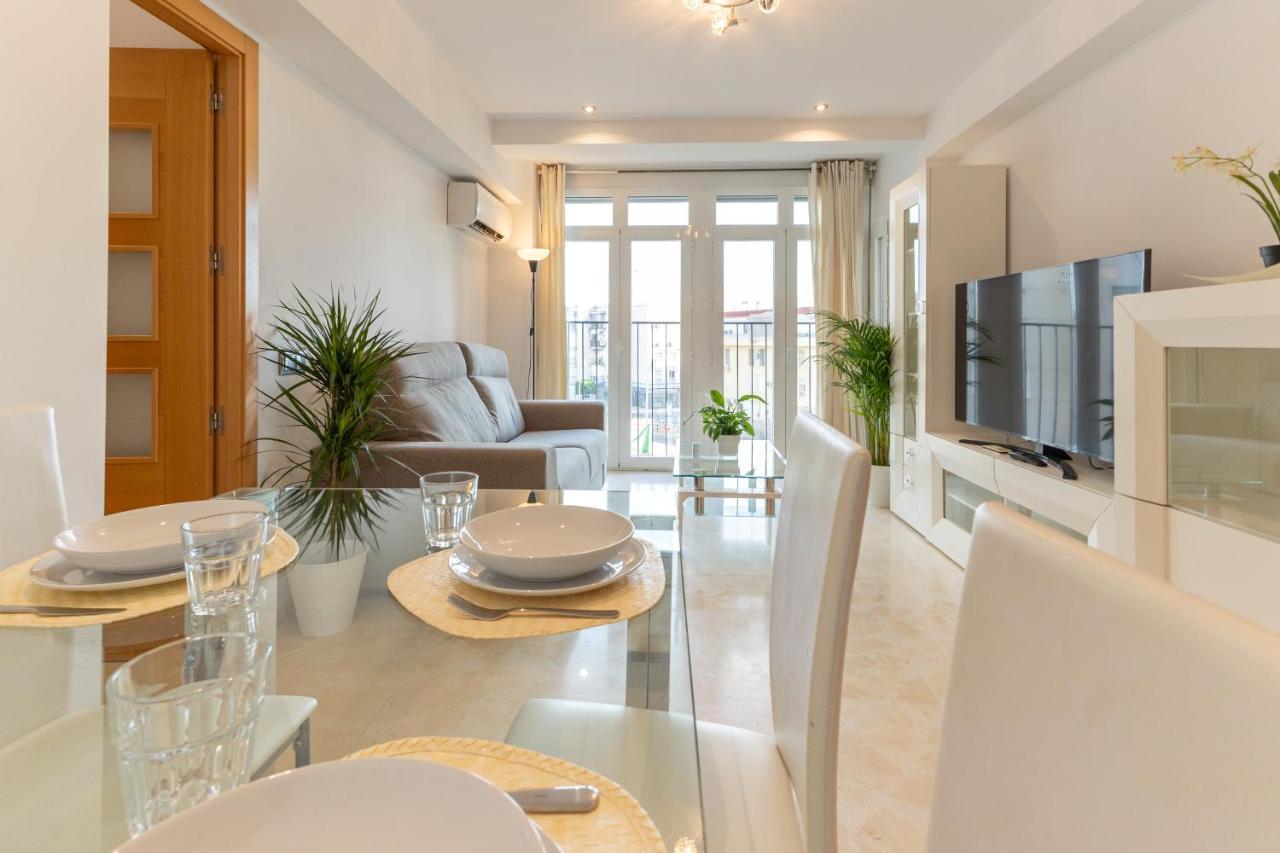 Apartamento Charming 3 Bedroom At Triana Center By Oui *