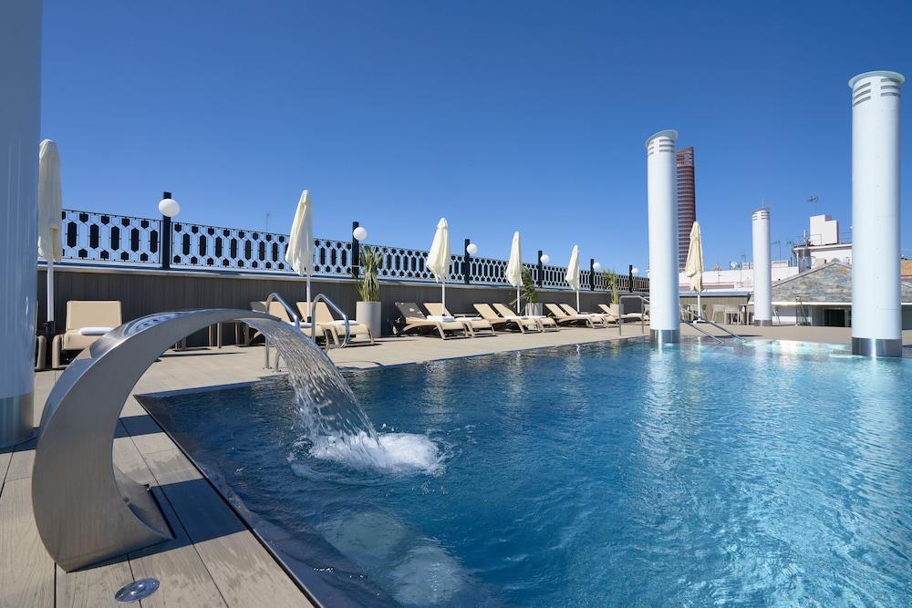 Hotel Monte Triana 4*