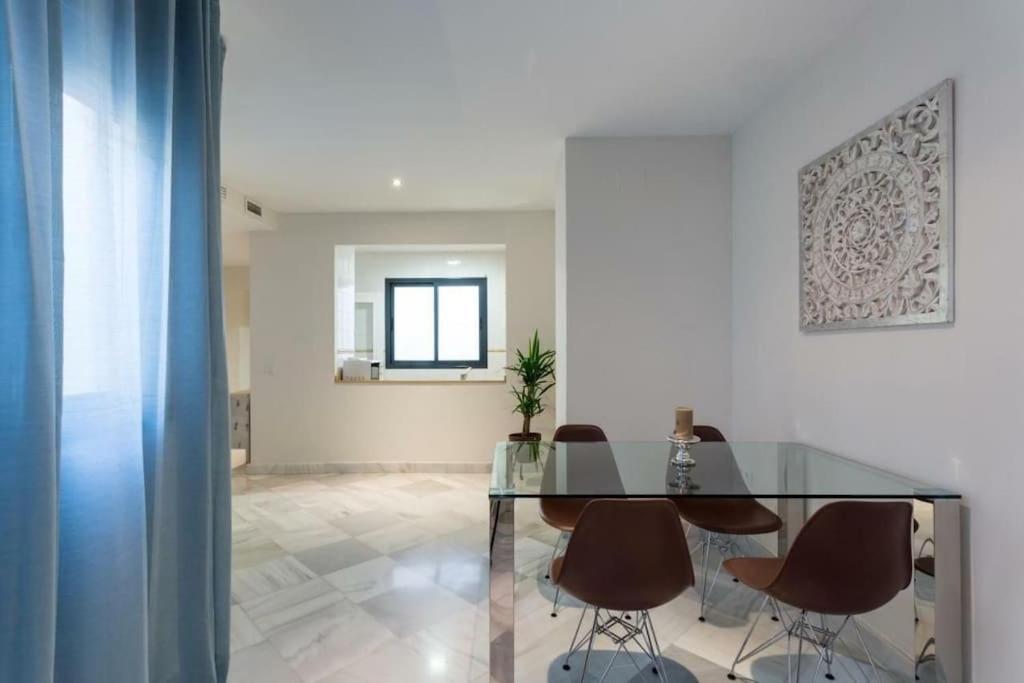 Atico Terraza Privada. Centro Ciudad Apartamento *