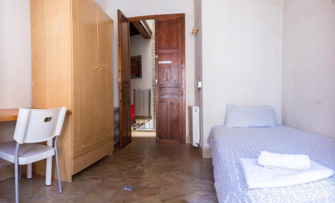 Pensión Privada En La Alameda 5 Sevilla