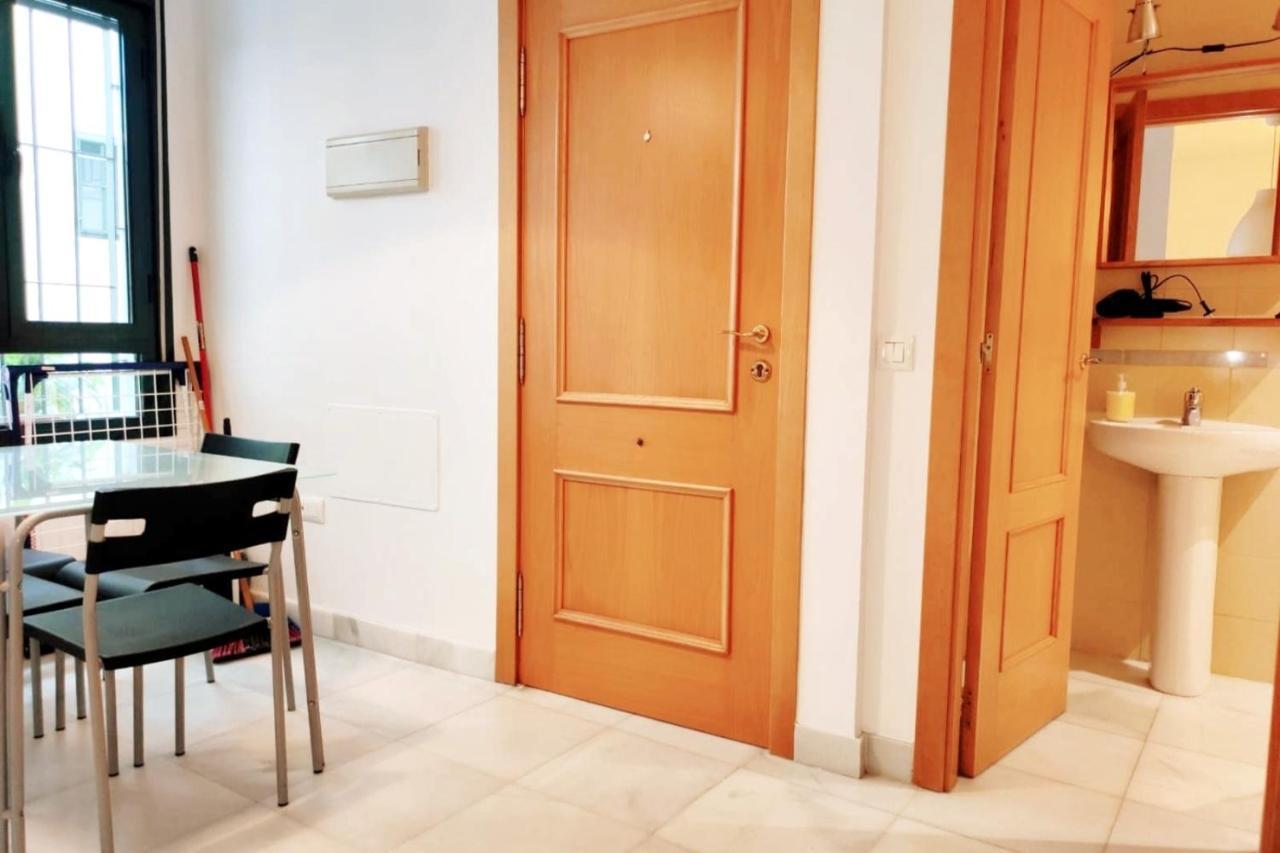 Estudio Morgado.tranquilidad. Calle De Dios! * Sevilla