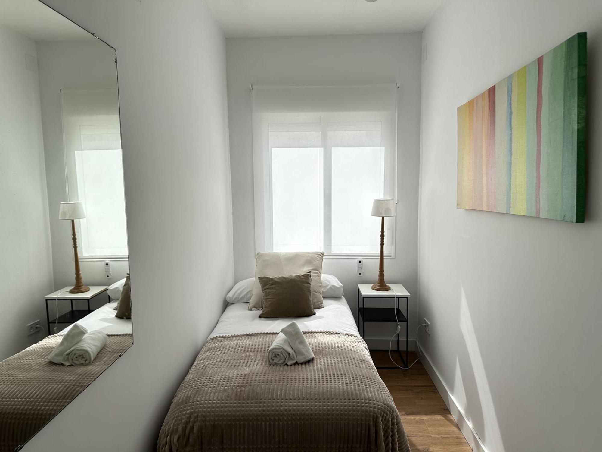 Abades Junto A La Catedral De Apartment *