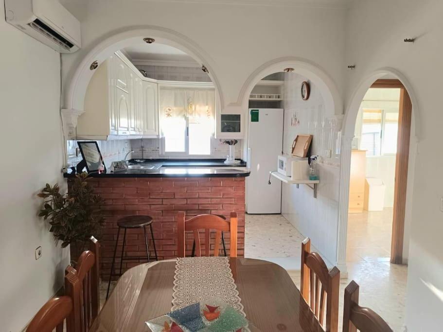 Bonita Casa En * Sevilla