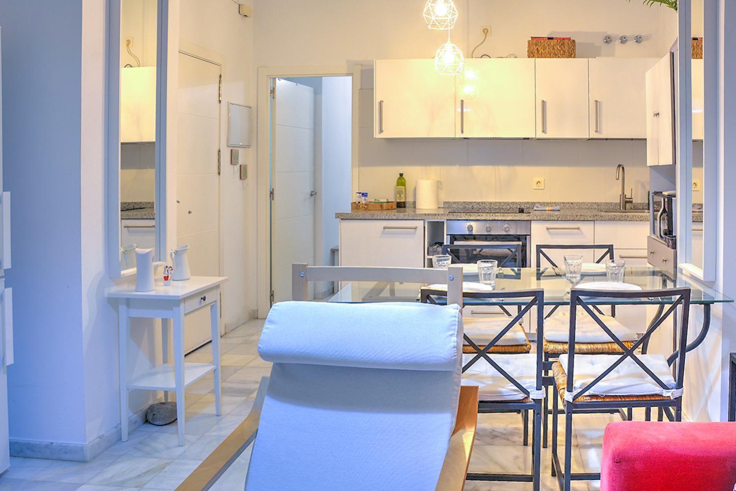 Apartment En Calle Regla Sanz Seville