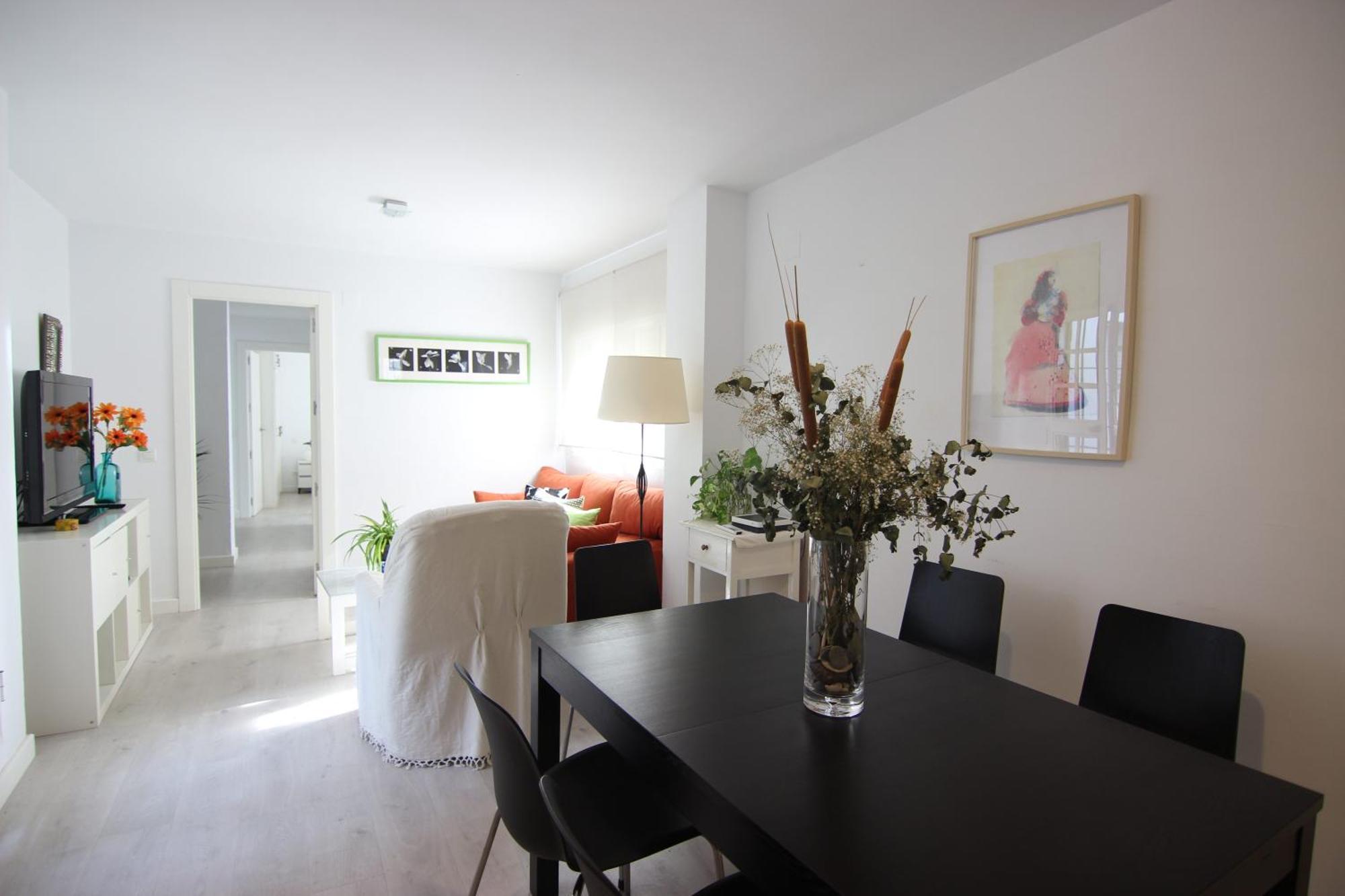 Apartamento Rentalsevilla Espacioso Apartamento En La Alameda De Hercules Con Parking Sevilla