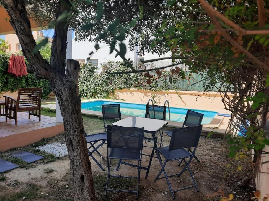 Сasa de vacaciones Casa Con Piscina A 20min De *