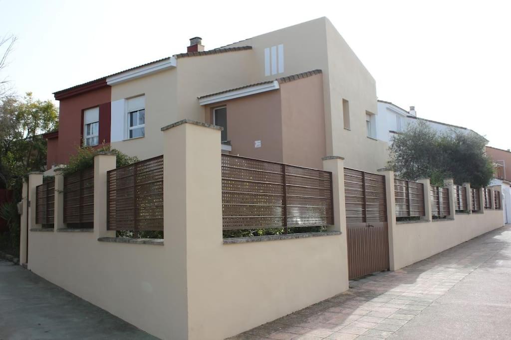 Casa Con Piscina A 20min De Sevilla