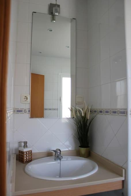 Casa Con Piscina A 20min De Sevilla
