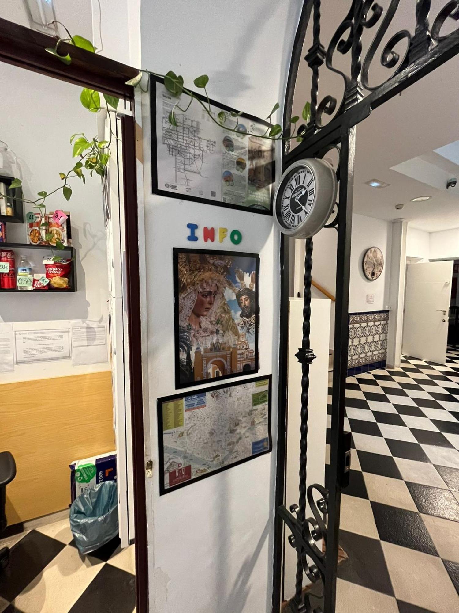 Hostal A2c (adults Only) Sevilla