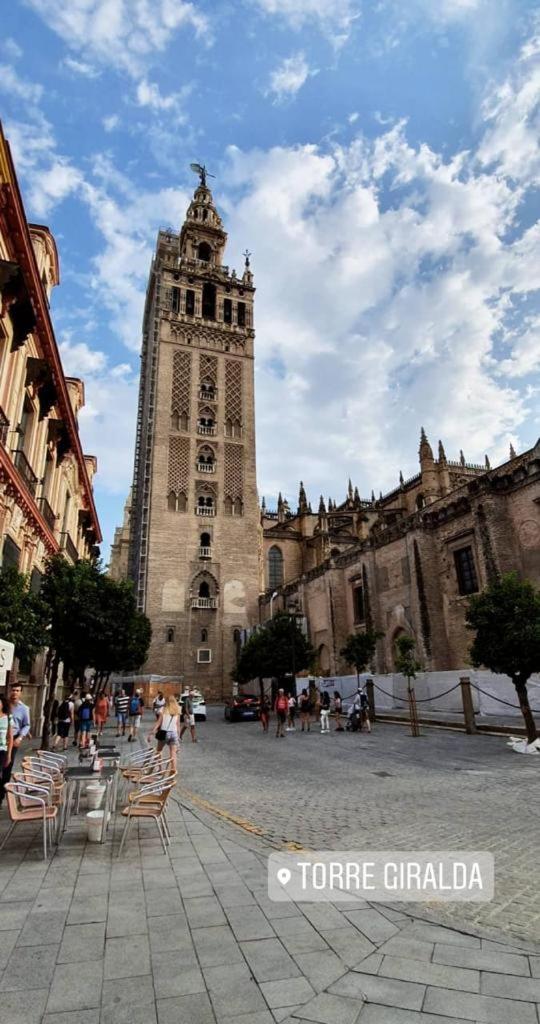 Junto A La Catedral Apartamento