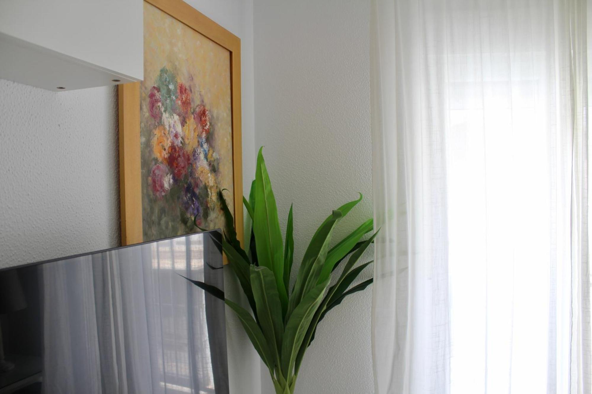 Wish Campana De Apartamento Sevilla
