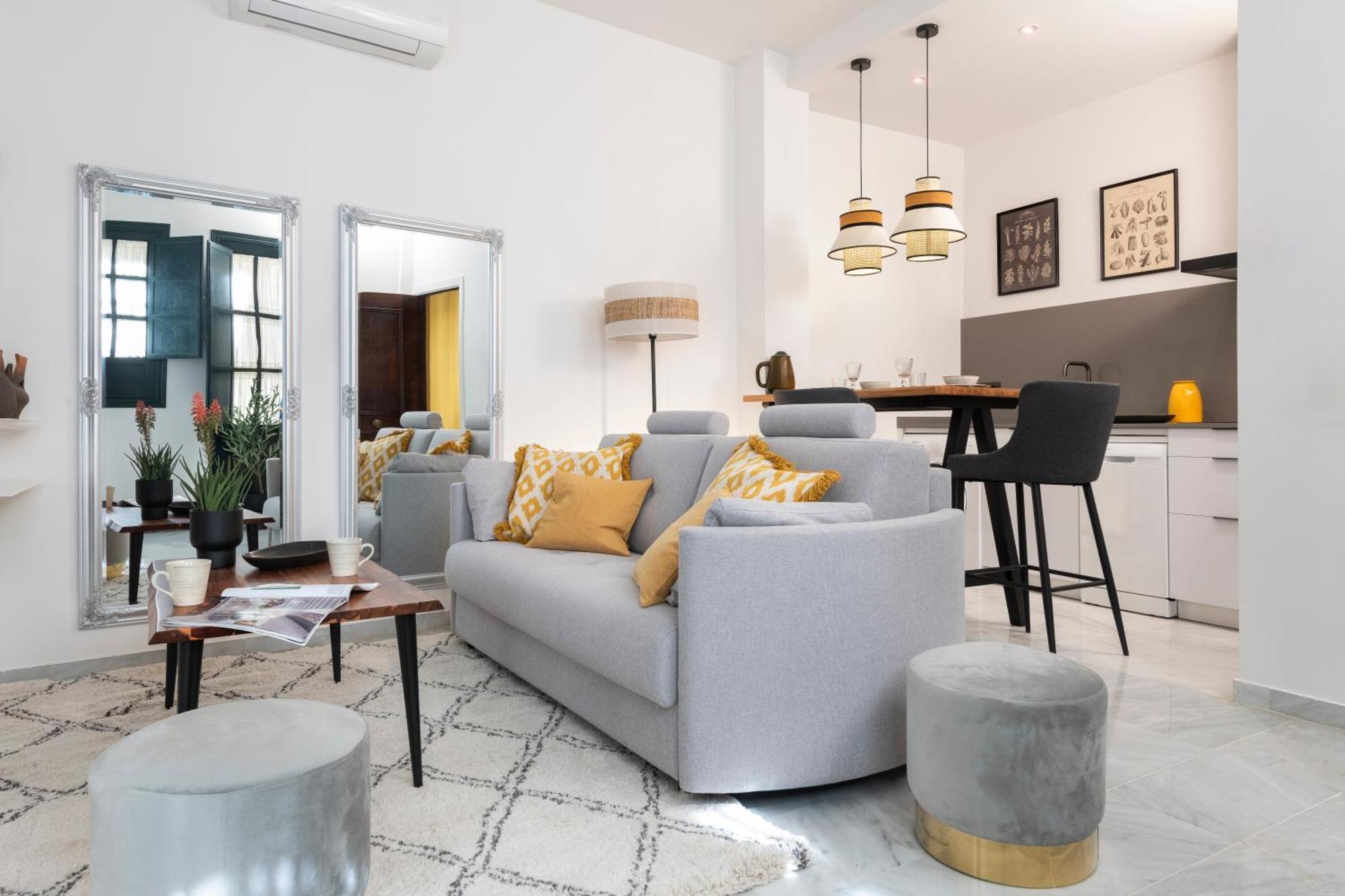 Apartamento Magno Alvarez Quintero *
