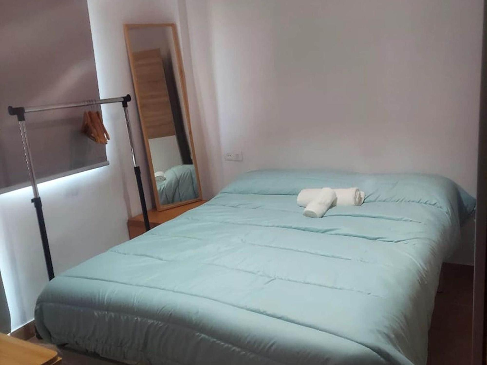 Cosy With Shared Balcony Apartamento *