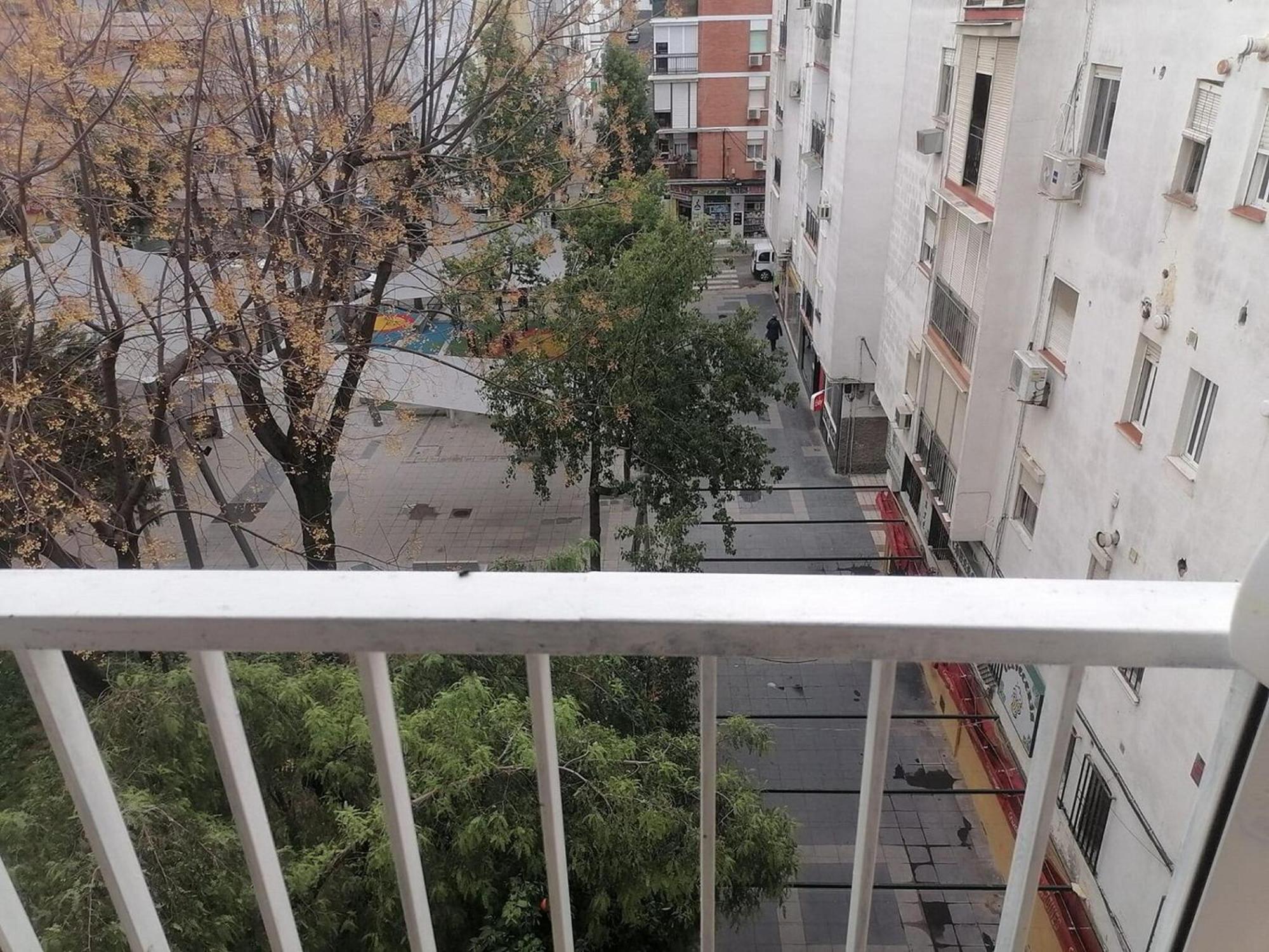 Cosy With Shared Balcony Apartamento