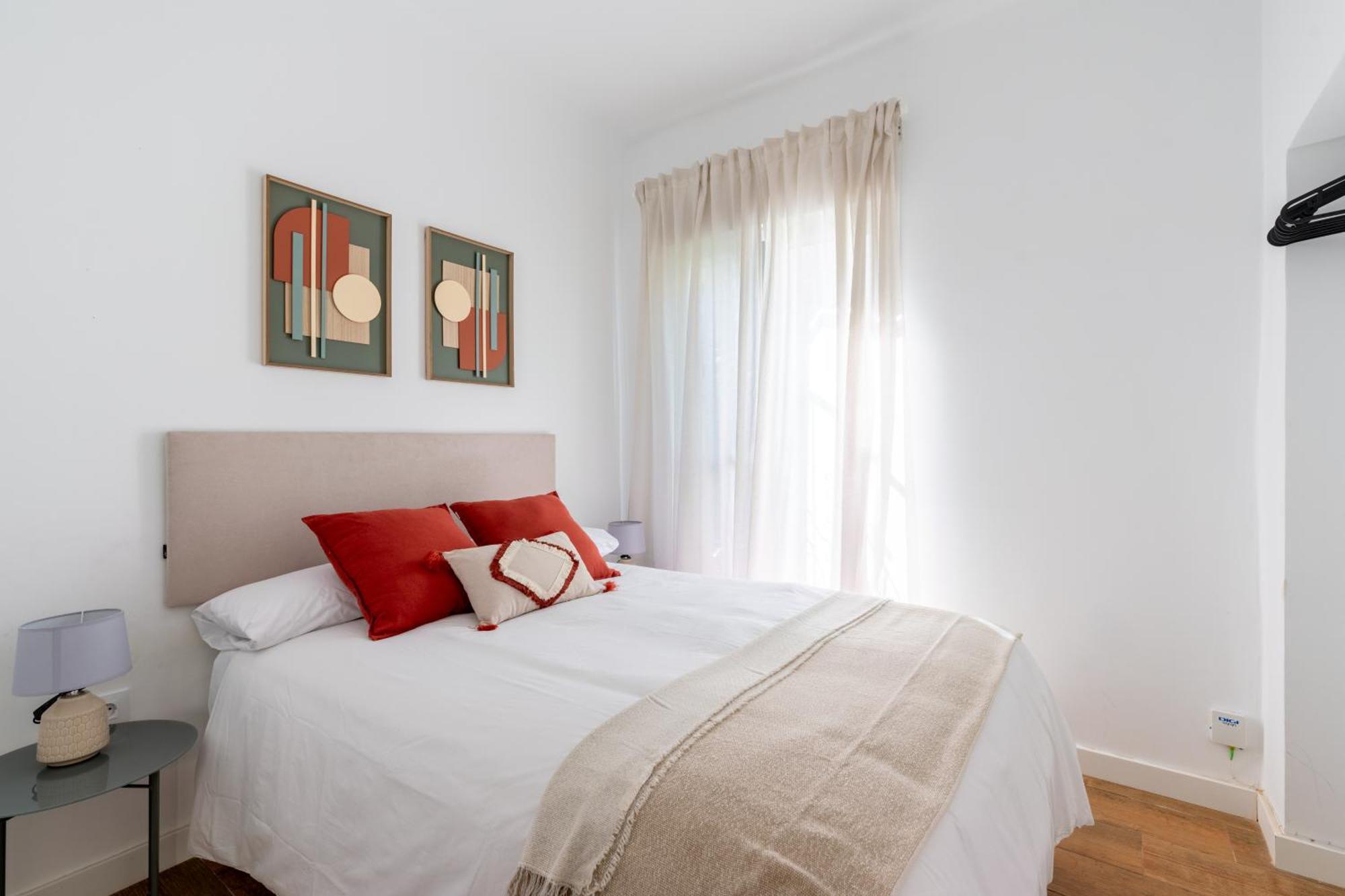 Apartment Confortable Apto. 3 *