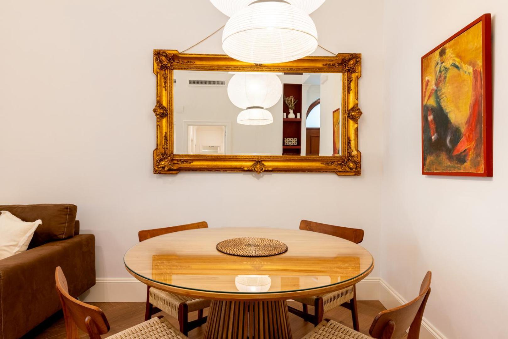 Aoa Plaza Nueva Luxury Apartamento *