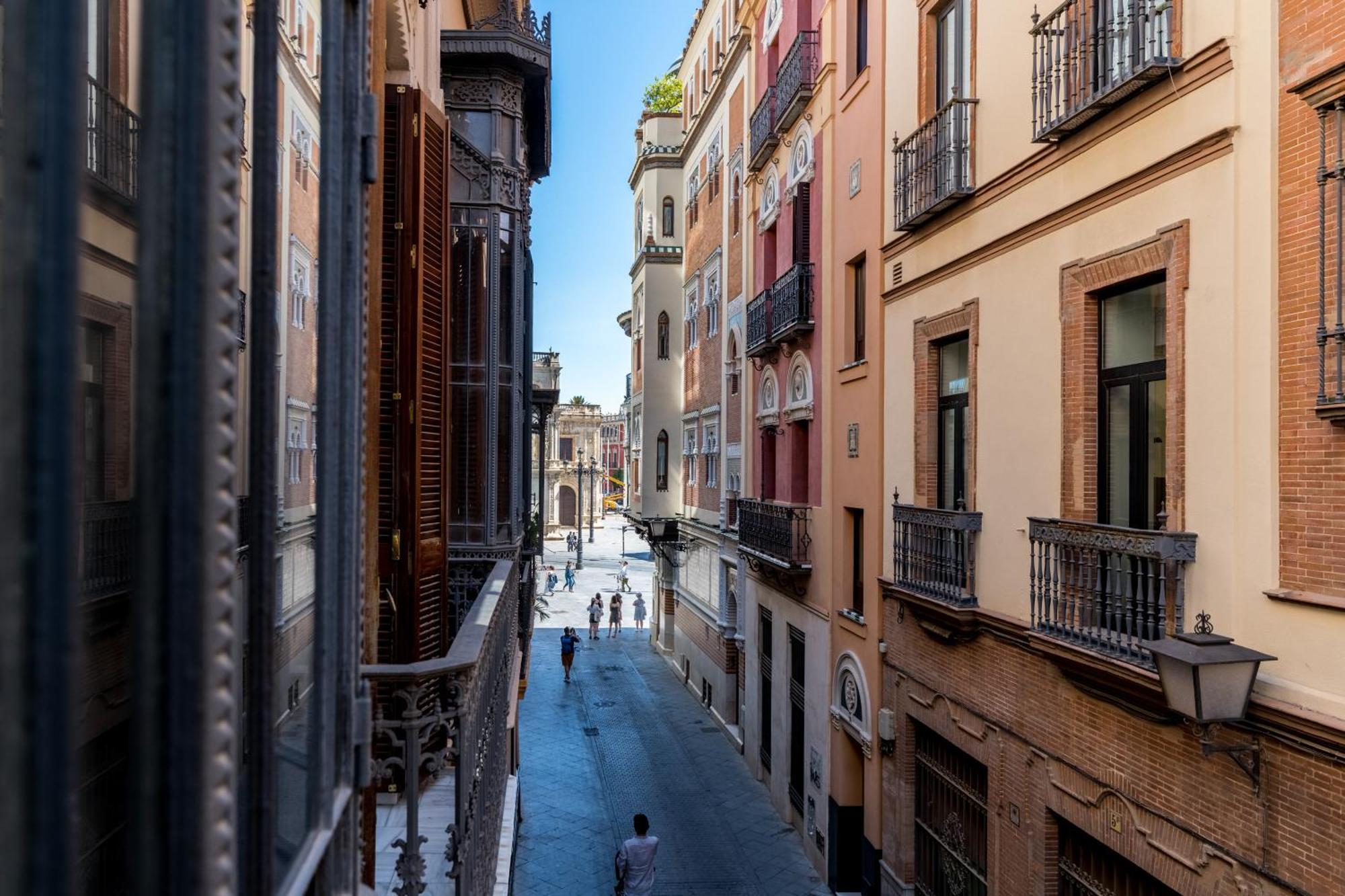 Aoa Plaza Nueva Luxury *