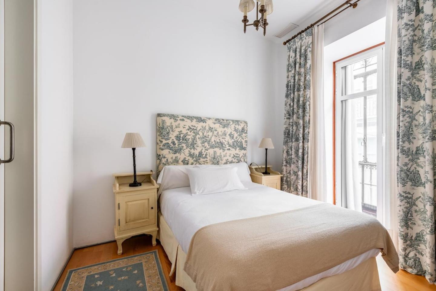 Komodo Sierpes: Bright & Classy Apartamento Sevilla