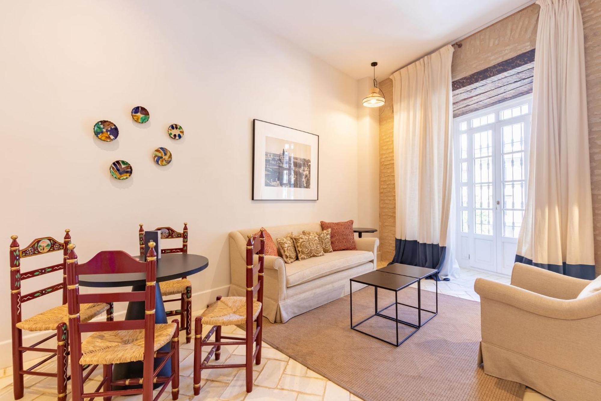 Aparthotel Casa De La Moneda Residence Sevilla Seville