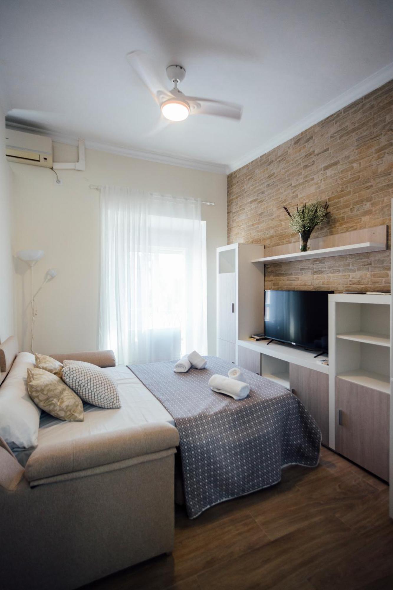 O&l San Luis Feel At In A Renovated Apartamento Sevilla