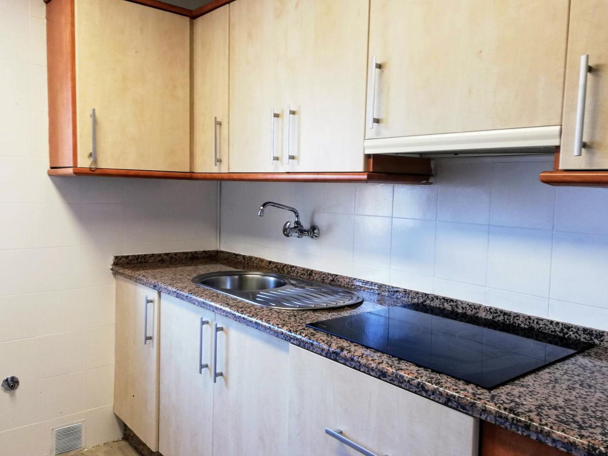 Apartamento Nuevo! Zen - 2 Dormitorios&parking Gratis Sevilla