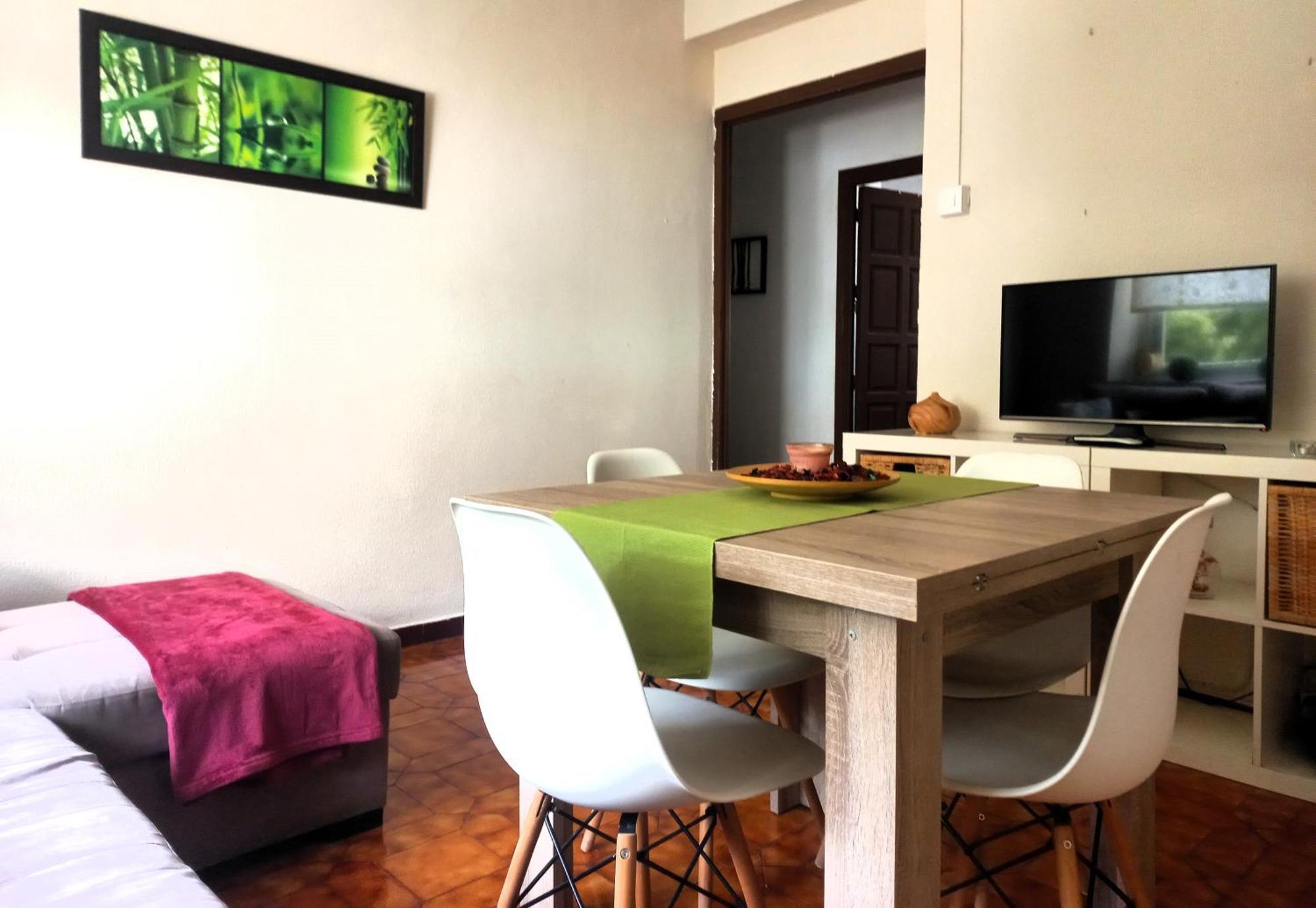 Nuevo! Zen - 2 Dormitorios&parking Gratis * Sevilla