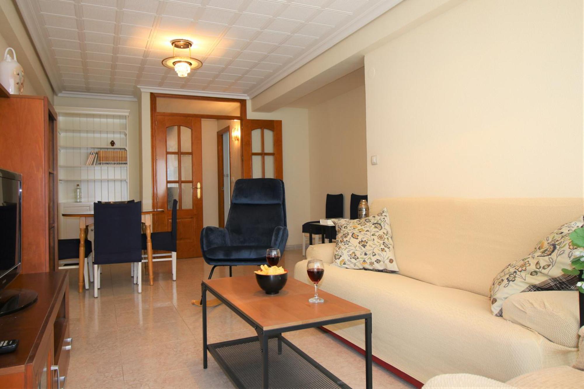 Apartamento En La Macarena Con 3 Y Perfecto Hasta 5 Personas