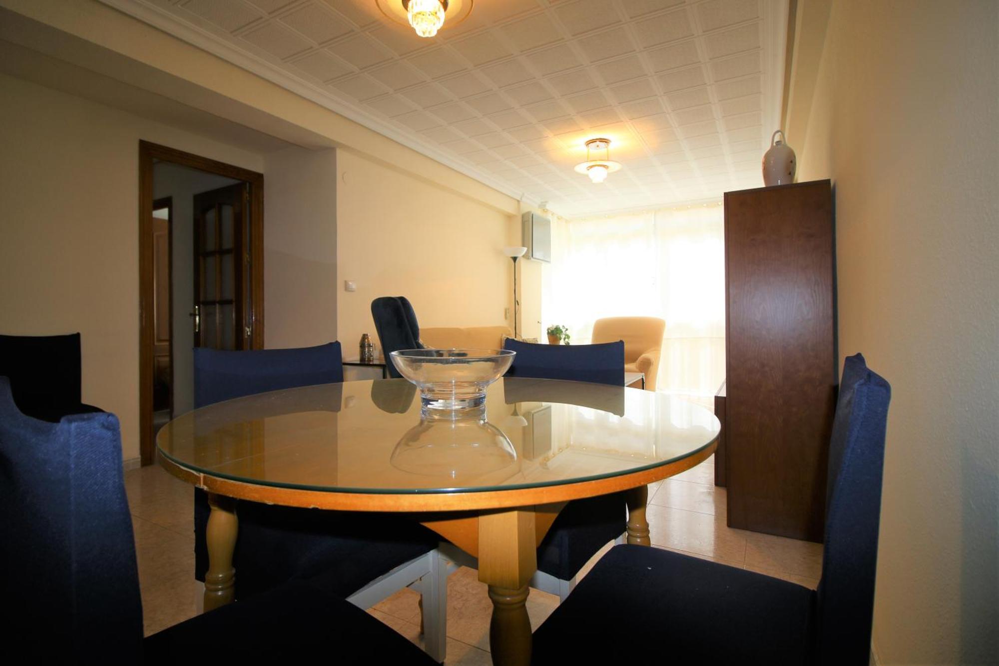 Apartamento En La Macarena Con 3 Y Perfecto Hasta 5 Personas