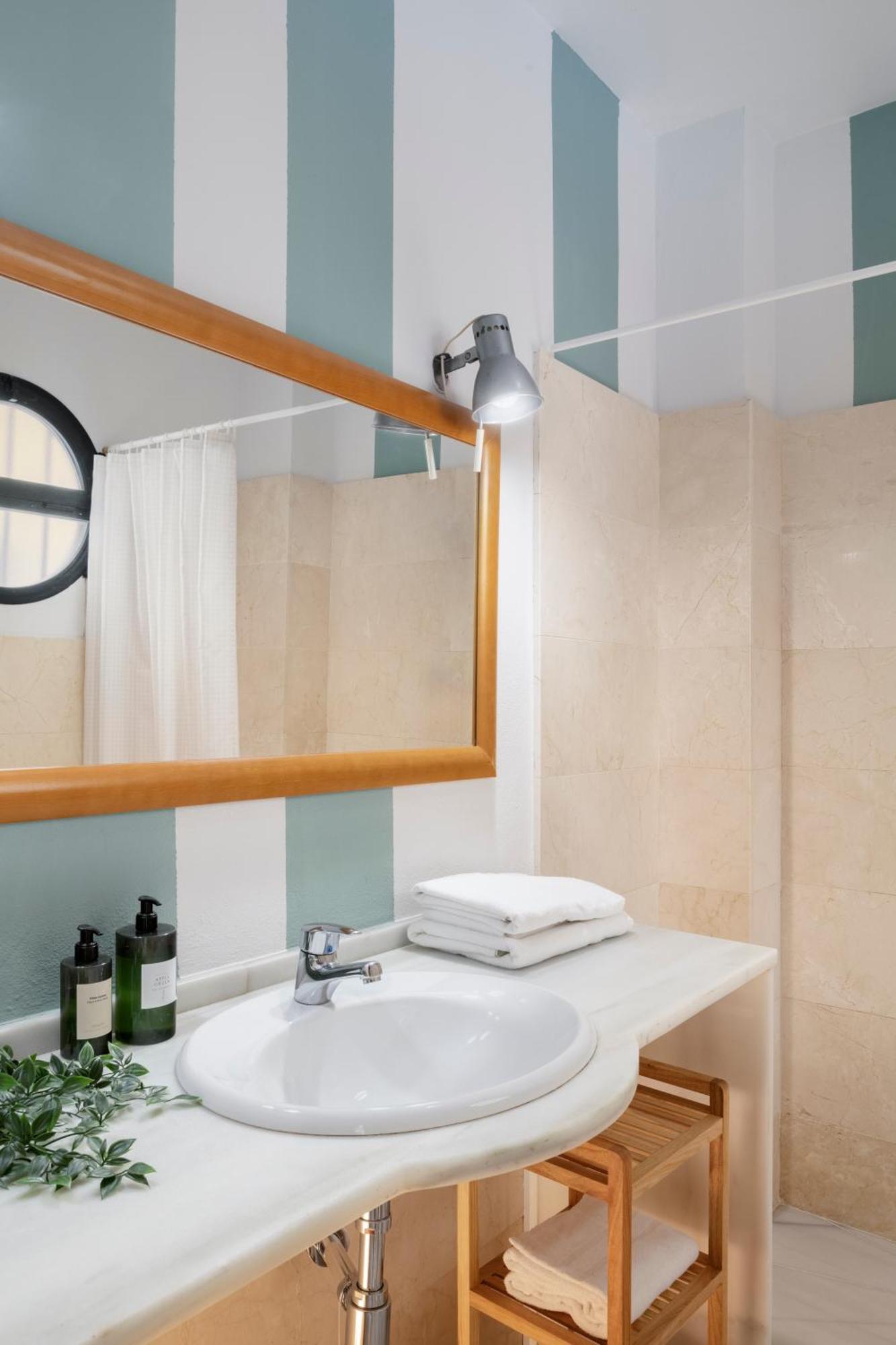Apartamento Misterhost Sol De Sevilla