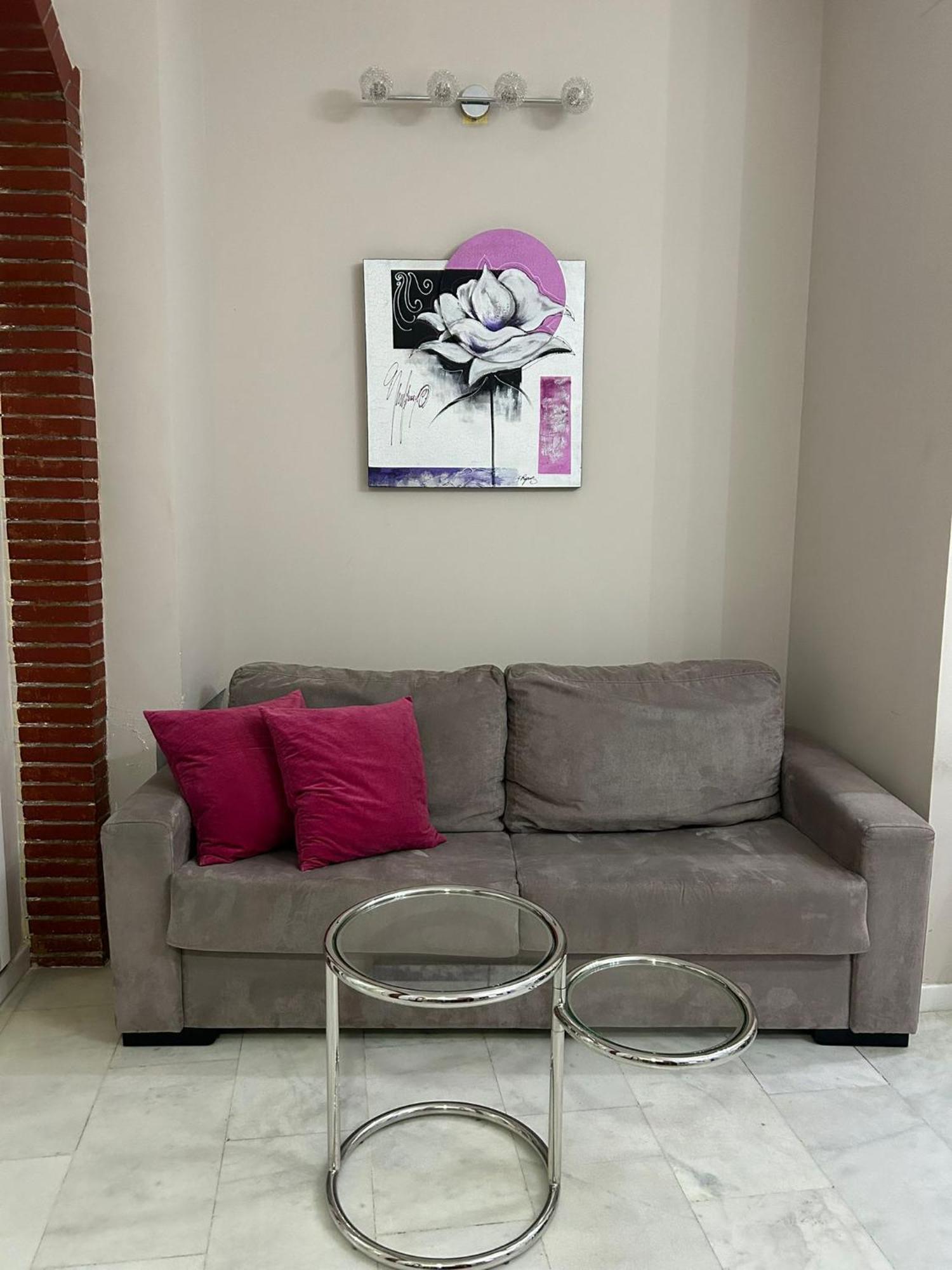 Apartamento Columnas De Adriano. Calle Mármoles, 5 Sevilla