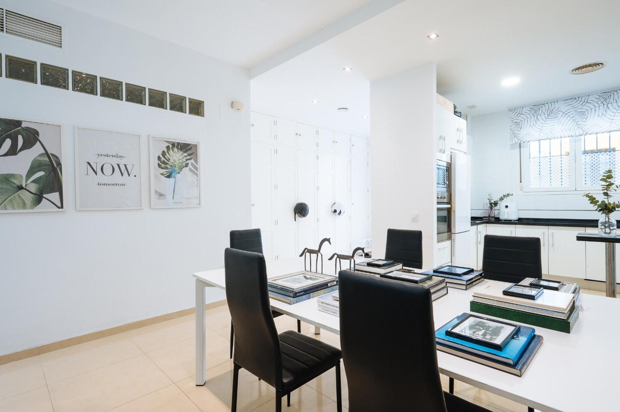 Homestay Elegant Interior In Centre Seville