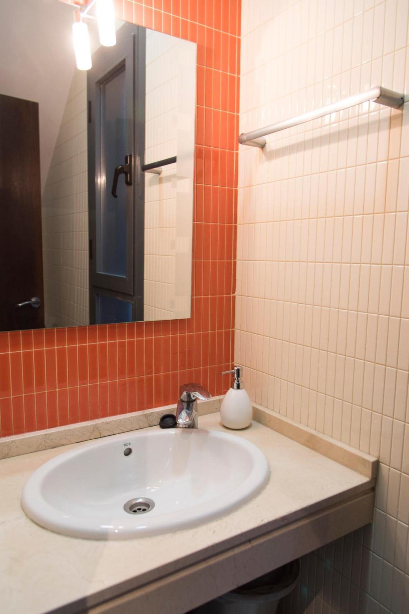 Apartamento Nightinsevilla Teodosio Free Parking Sevilla