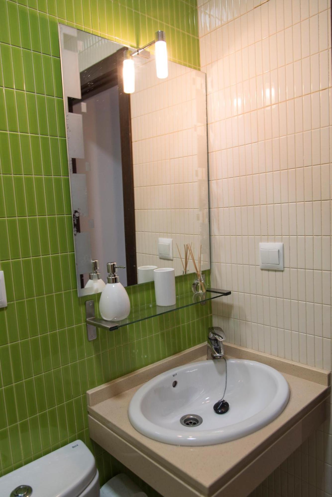 Apartamento Nightinsevilla Teodosio Free Parking *
