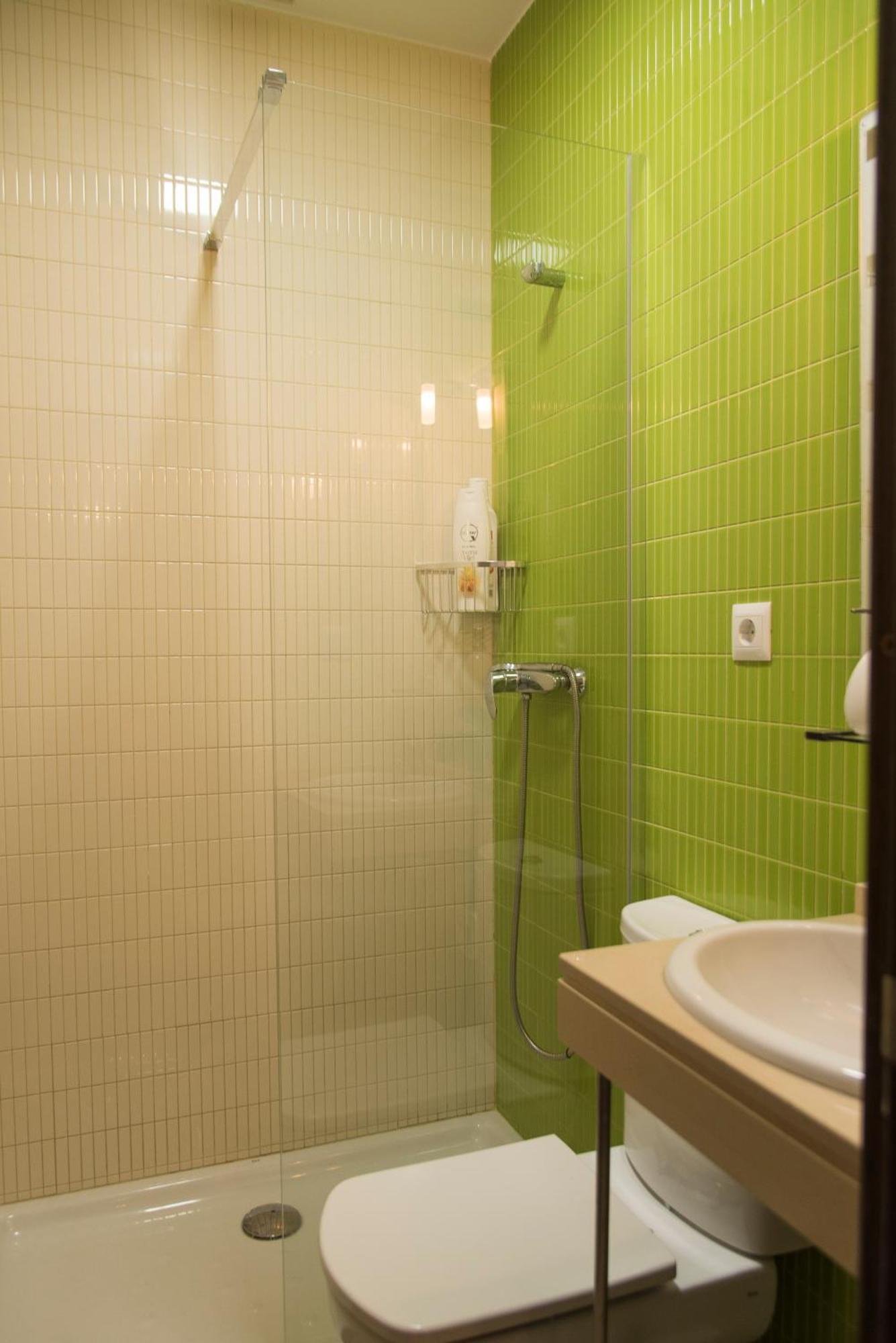 Nightinsevilla Teodosio Free Parking Apartamento *