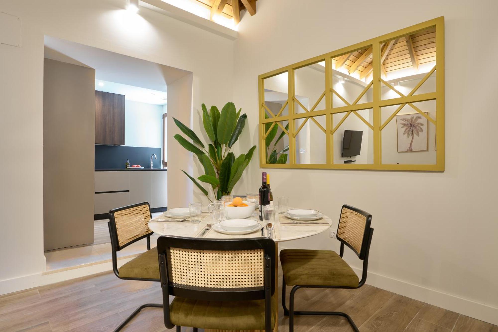Casa Pizarro, By Homing U Aparthotel Seville