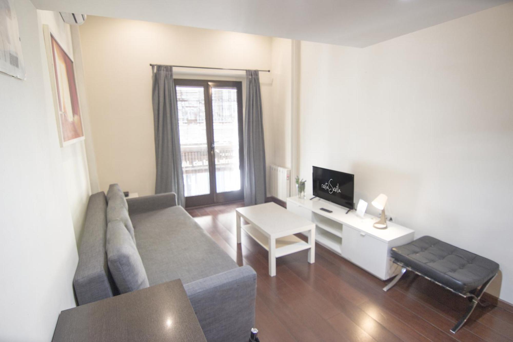 Rentalsevilla De Paseo Por El Centro Apartamento *