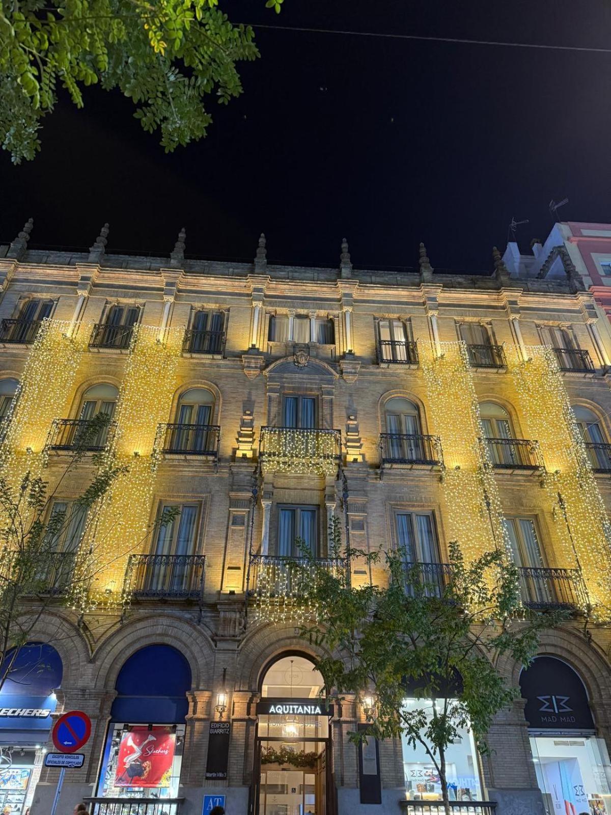 Apartahotel Aquitania Sevilla